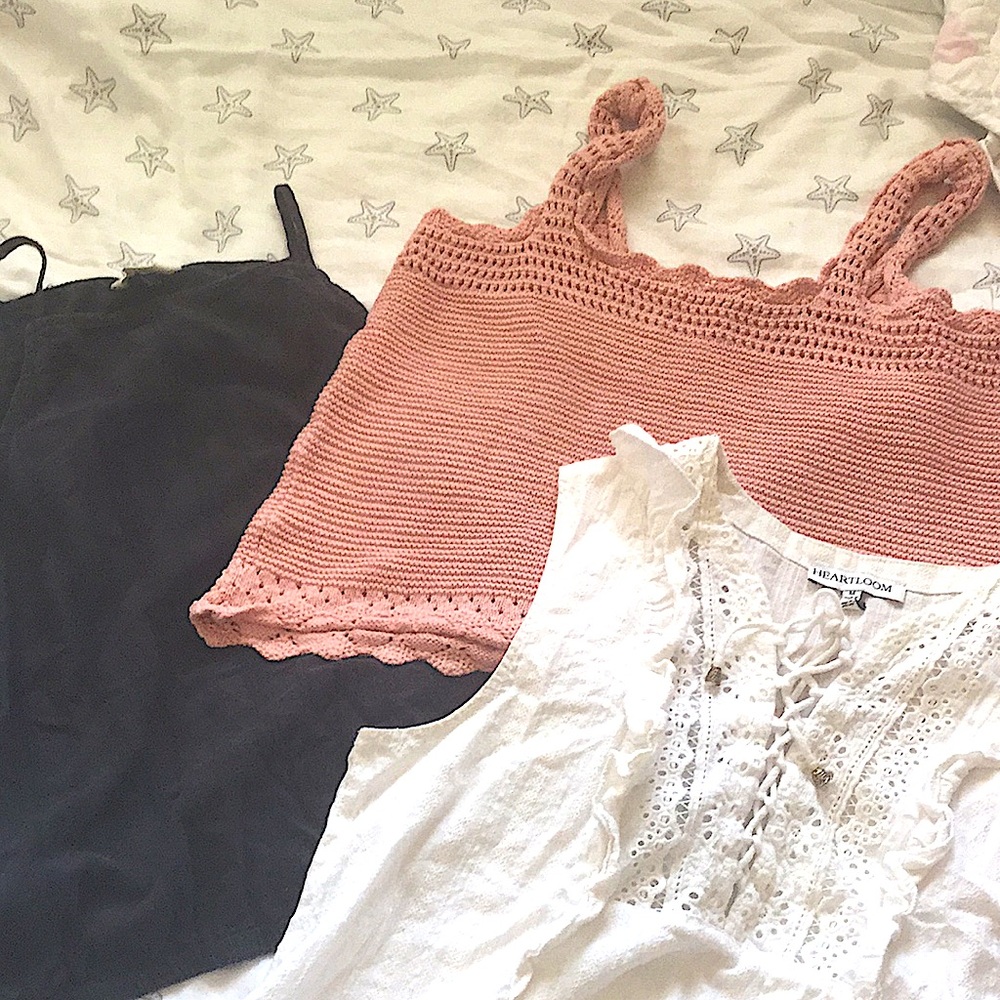 3 Tops for 25$